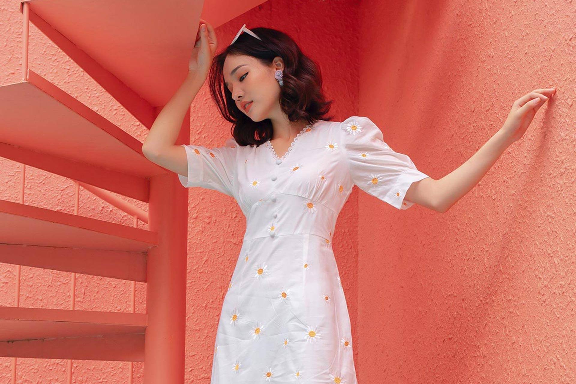 What Does Color Blocking Mean in Fashion?