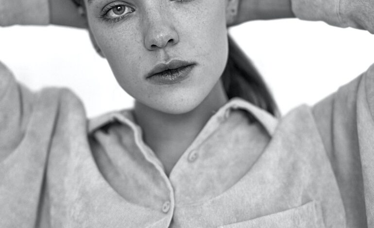 Rainy Day Outfits to Keep You Cheerful